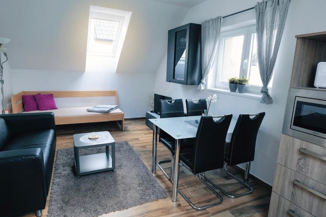 Miraka Apartment